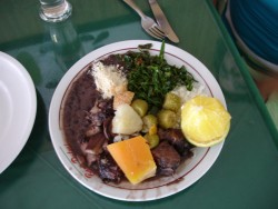 feijoada and orange